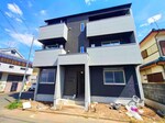 建築中