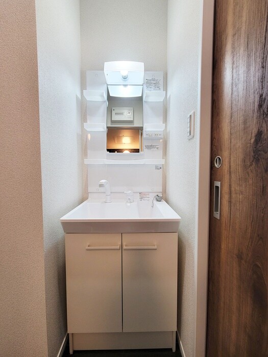 物件内観写真14　(洗面)