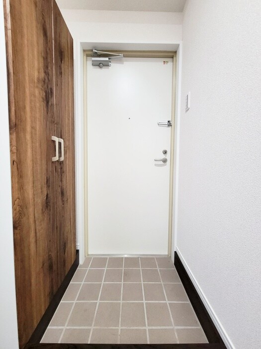 物件内観写真20　(玄関)