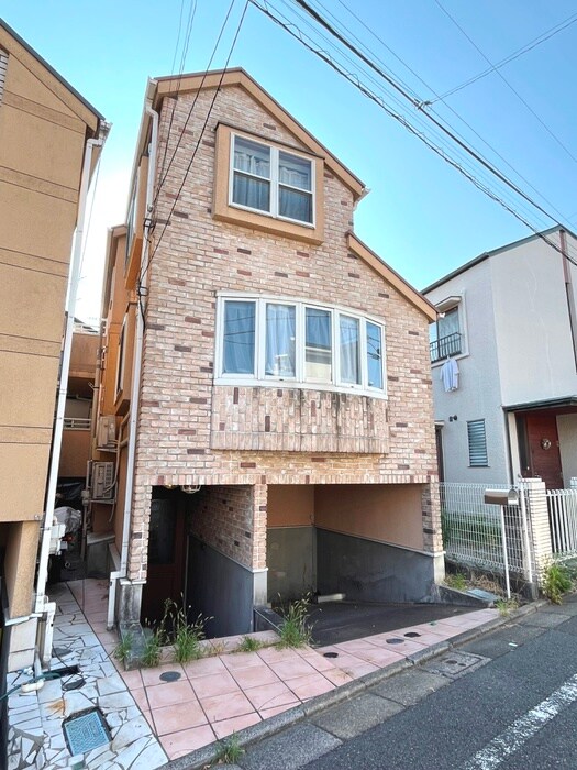 大岡山一丁目戸建の物件外観写真