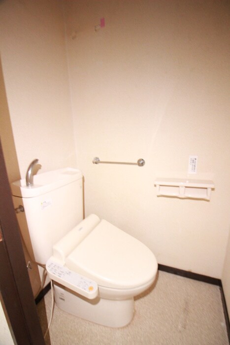 物件内観写真11　(トイレ)