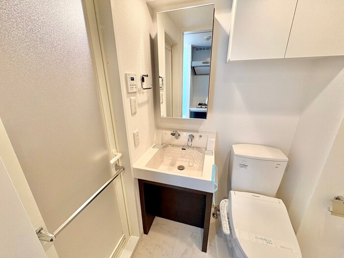 物件内観写真10　(洗面)