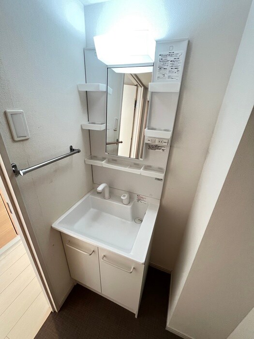 物件内観写真13　(洗面)