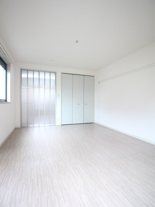 物件内観写真17　(居室)