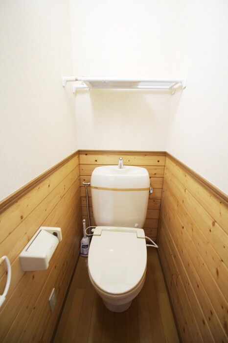 物件内観写真11　(トイレ)