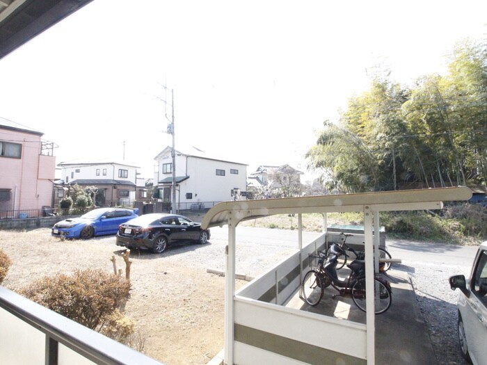 物件内観写真17　(室内からの展望)