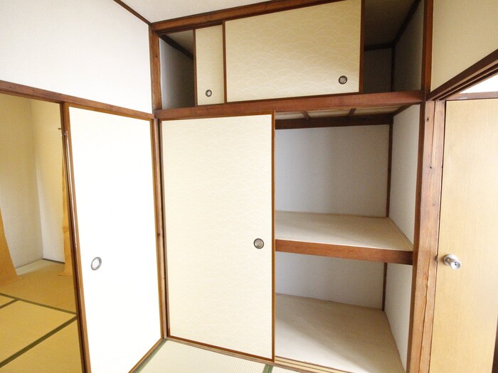 物件内観写真10　(収納)