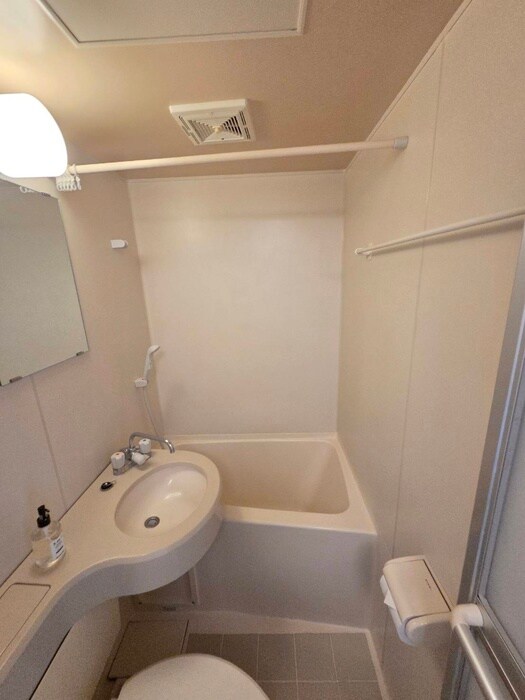 物件内観写真9　(バス／シャワールーム等)