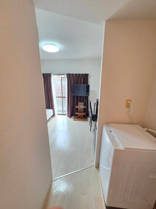 物件内観写真18　(廊下)