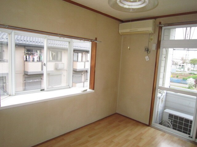 物件内観写真7　(居室)