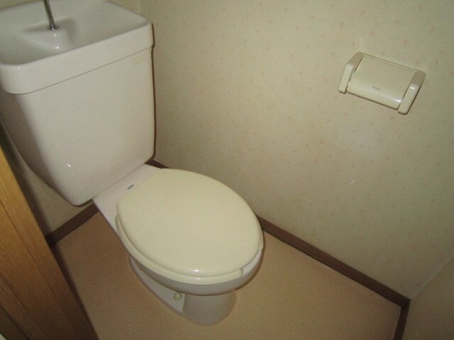 物件内観写真9　(トイレ)