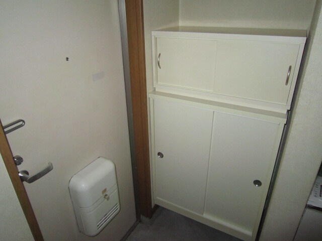 物件内観写真11　(靴箱)