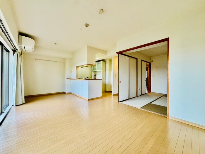 物件内観写真7　(居室)