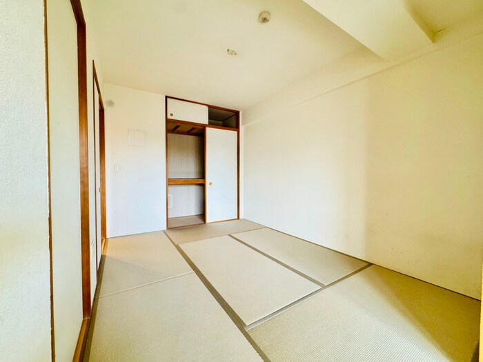 物件内観写真14　(居室)