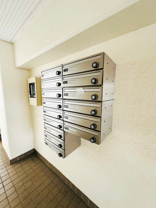 物件外観写真4　(建物設備)