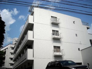 バーム千駄谷外観写真