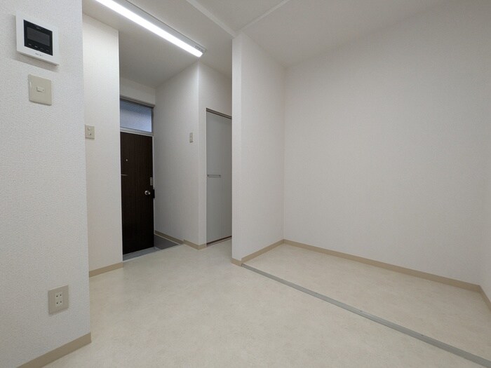 物件内観写真16　(内観写真)