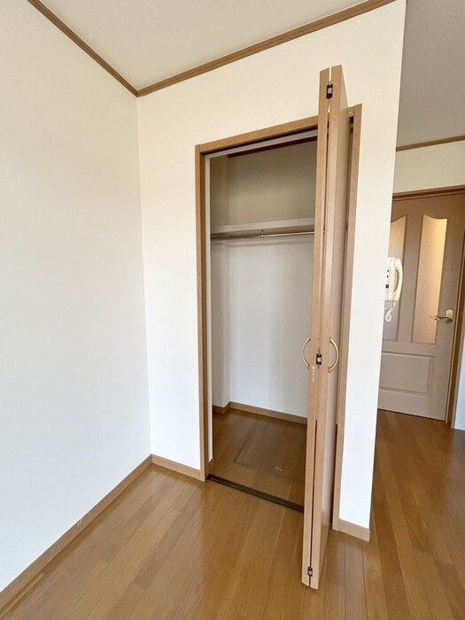物件内観写真9　(収納)