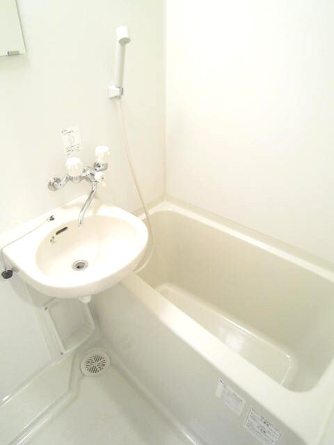 物件内観写真9　(バス／シャワールーム等)