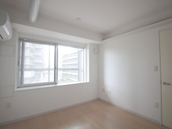 物件内観写真10　(ベランダ・バルコニー)