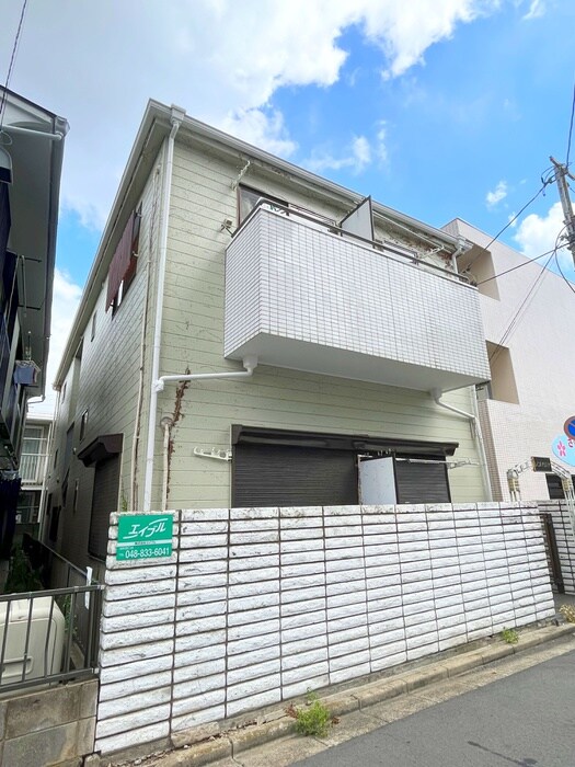 物件外観写真2　(外観写真)