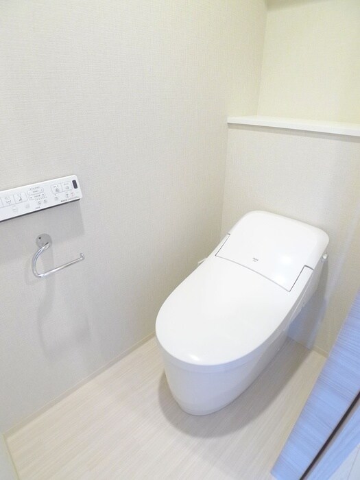 物件内観写真16　(トイレ)