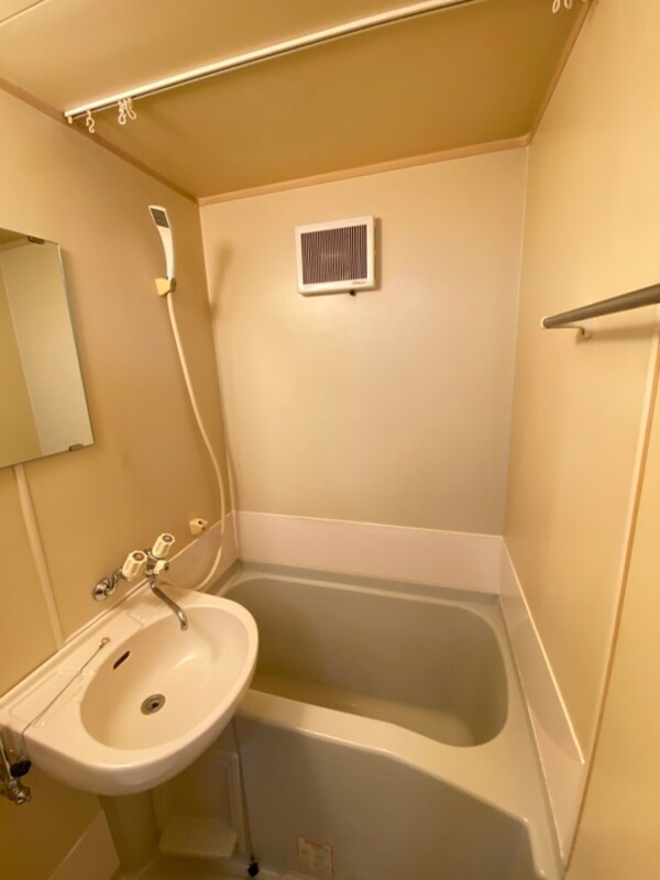 バス／シャワールーム等