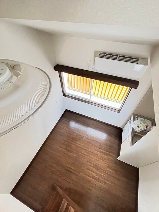 物件内観写真18　(居室)