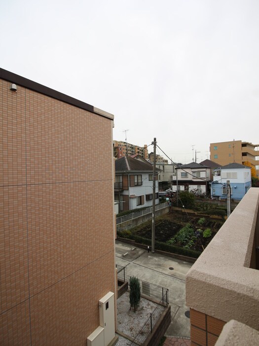 物件内観写真14　(室内からの展望)