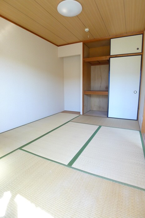 物件内観写真22　(居室)