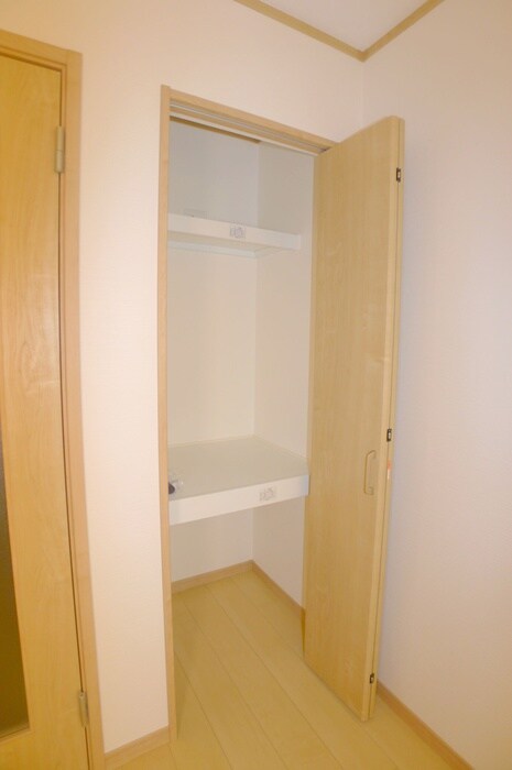物件内観写真20　(収納)