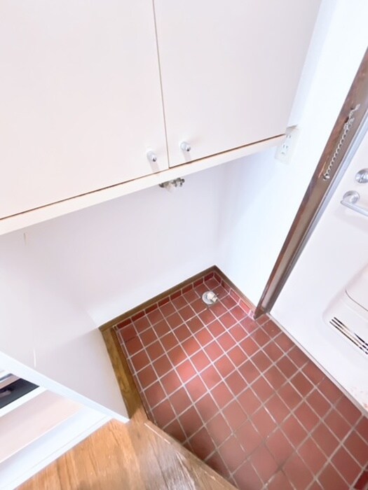 物件内観写真14　(洗濯機置場)