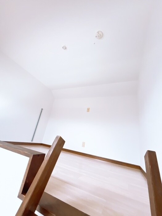 物件内観写真15　(居室)