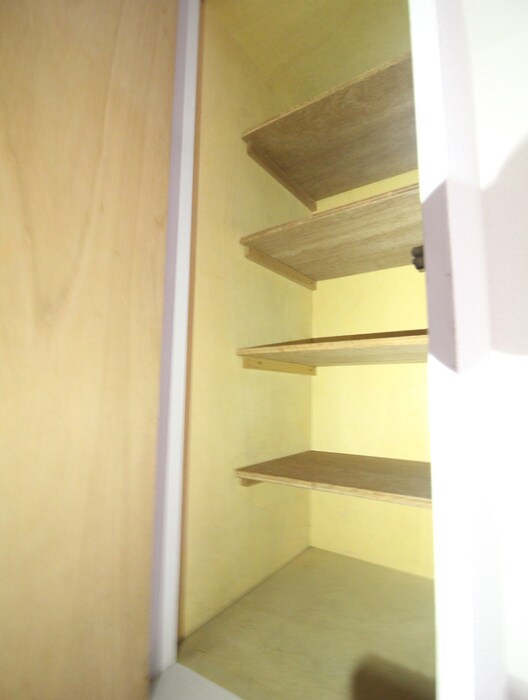 物件内観写真10　(靴箱)