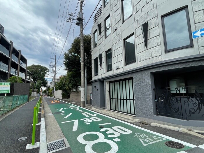 物件外観写真5　(周辺環境)