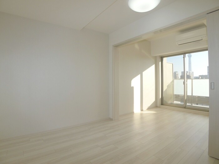 物件内観写真8　(居室)