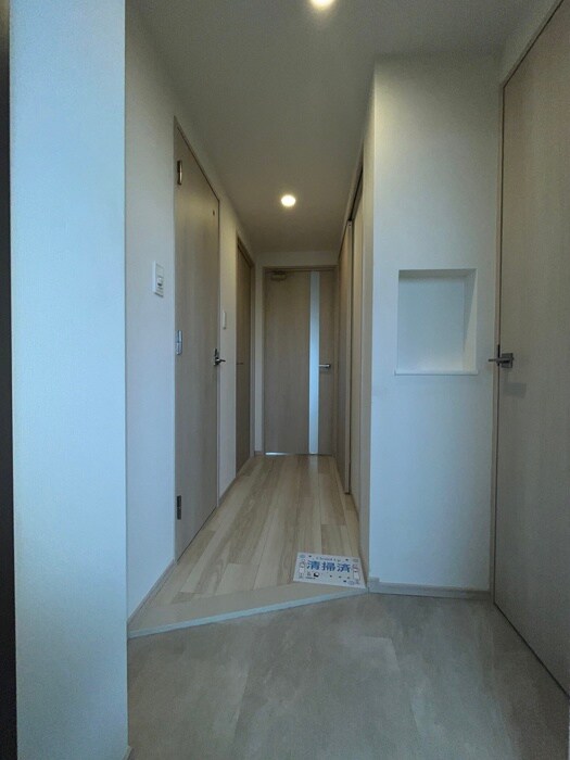 物件内観写真17　(玄関)