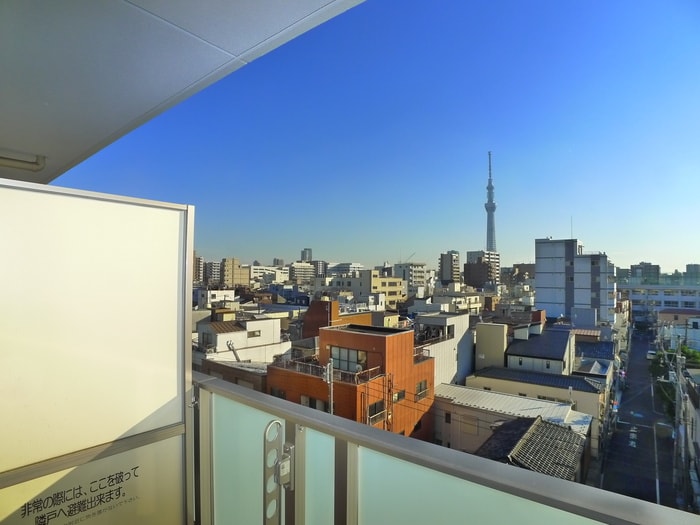 物件内観写真22　(室内からの展望)