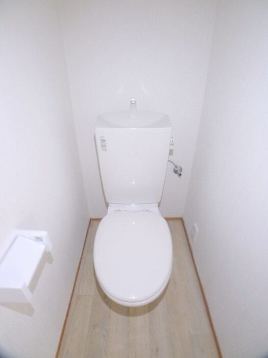 物件内観写真14　(トイレ)