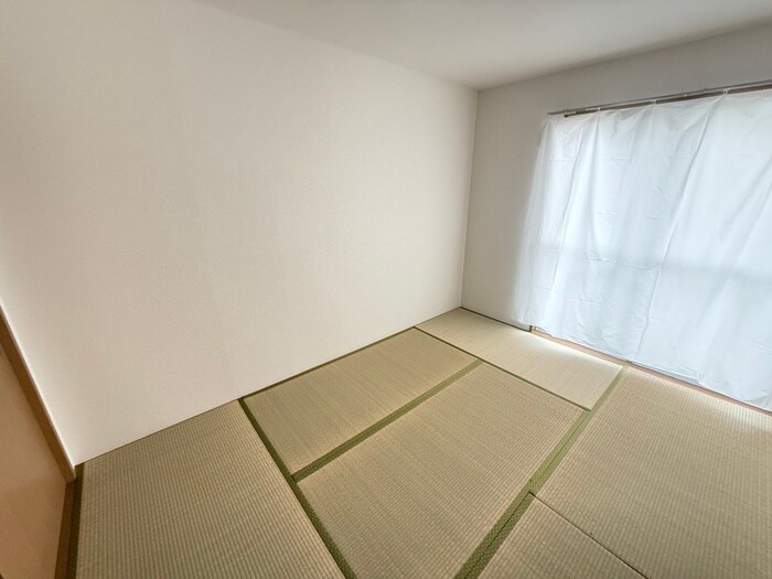 物件内観写真11　(居室)