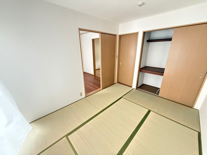 物件内観写真12　(居室)