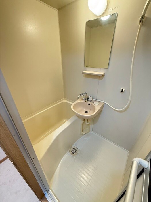 物件内観写真14　(バス／シャワールーム等)