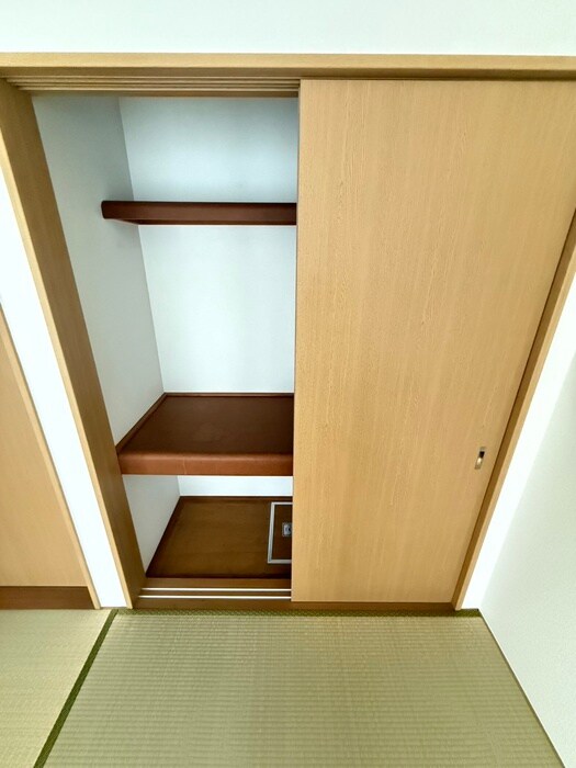 物件内観写真17　(収納)