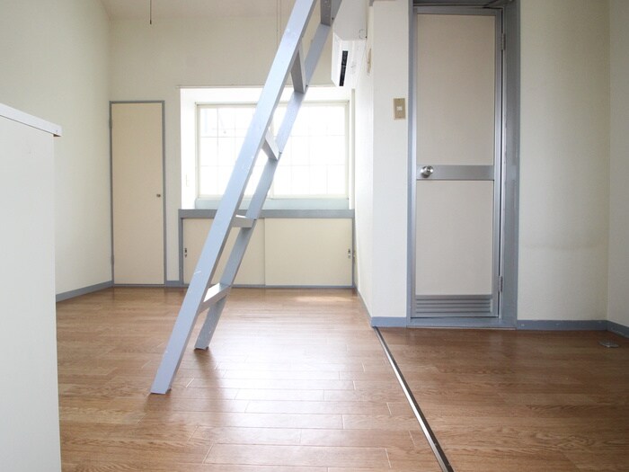 物件内観写真7　(居室)