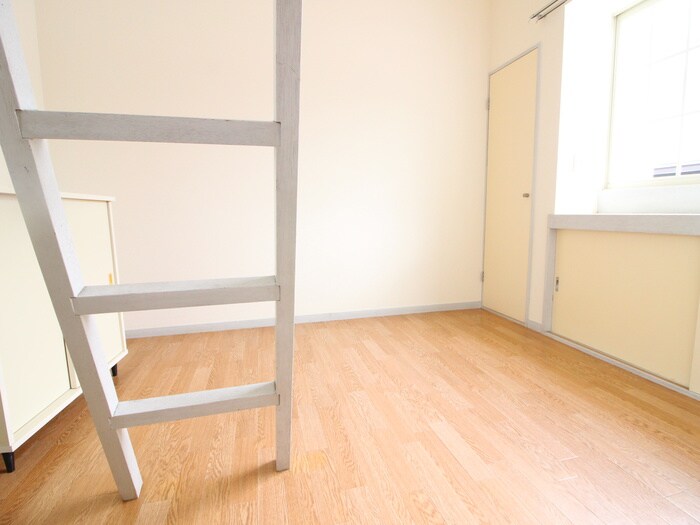 物件内観写真13　(居室)