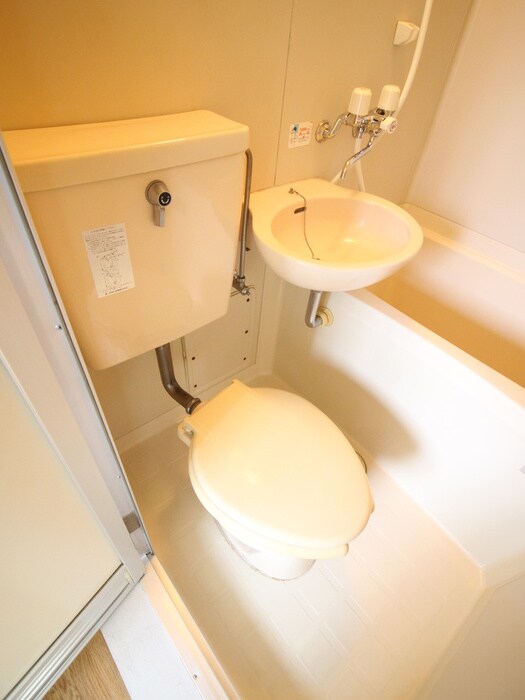 物件内観写真15　(トイレ)