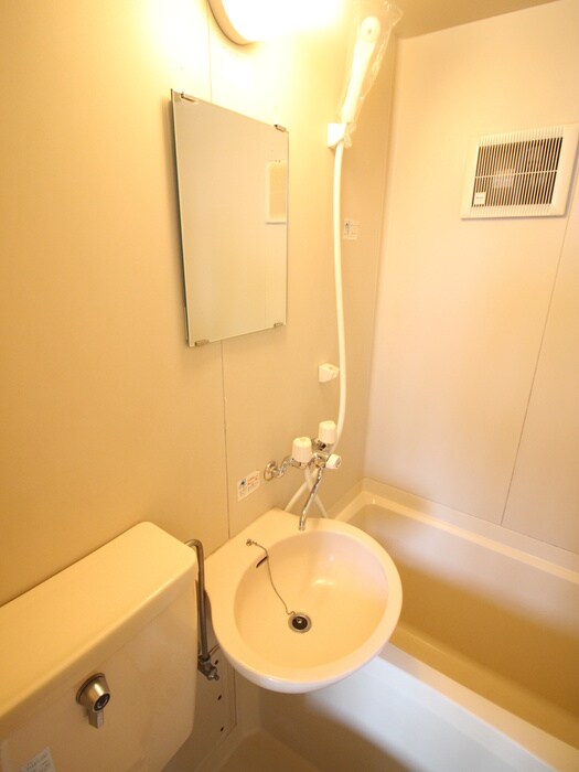 物件内観写真16　(洗面)