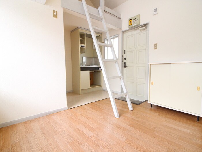 物件内観写真18　(居室)