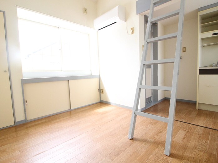 物件内観写真19　(居室)