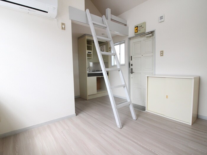 物件内観写真19　(居室)